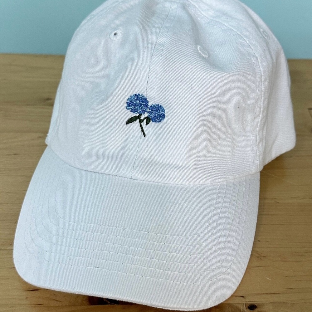 White hydrangea hat